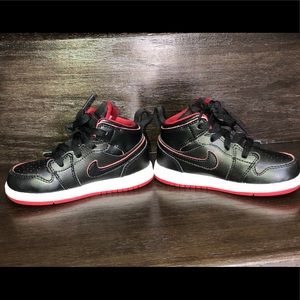 KIDS AIR JORDAN SHOE